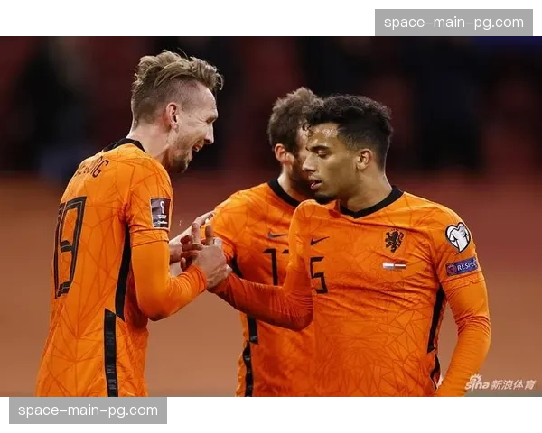 深圳队新援,荷兰边锋博赫海斯抵达中国,完成体检 深圳队新援,荷兰边锋博赫海斯抵达中国,完成体检